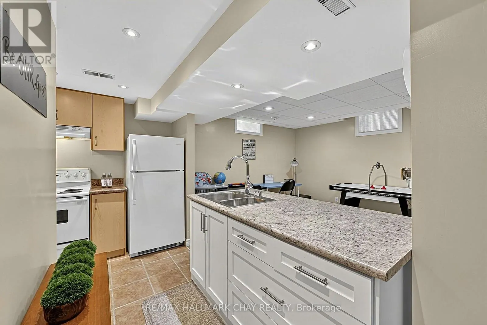 102 NOBLE DRIVE