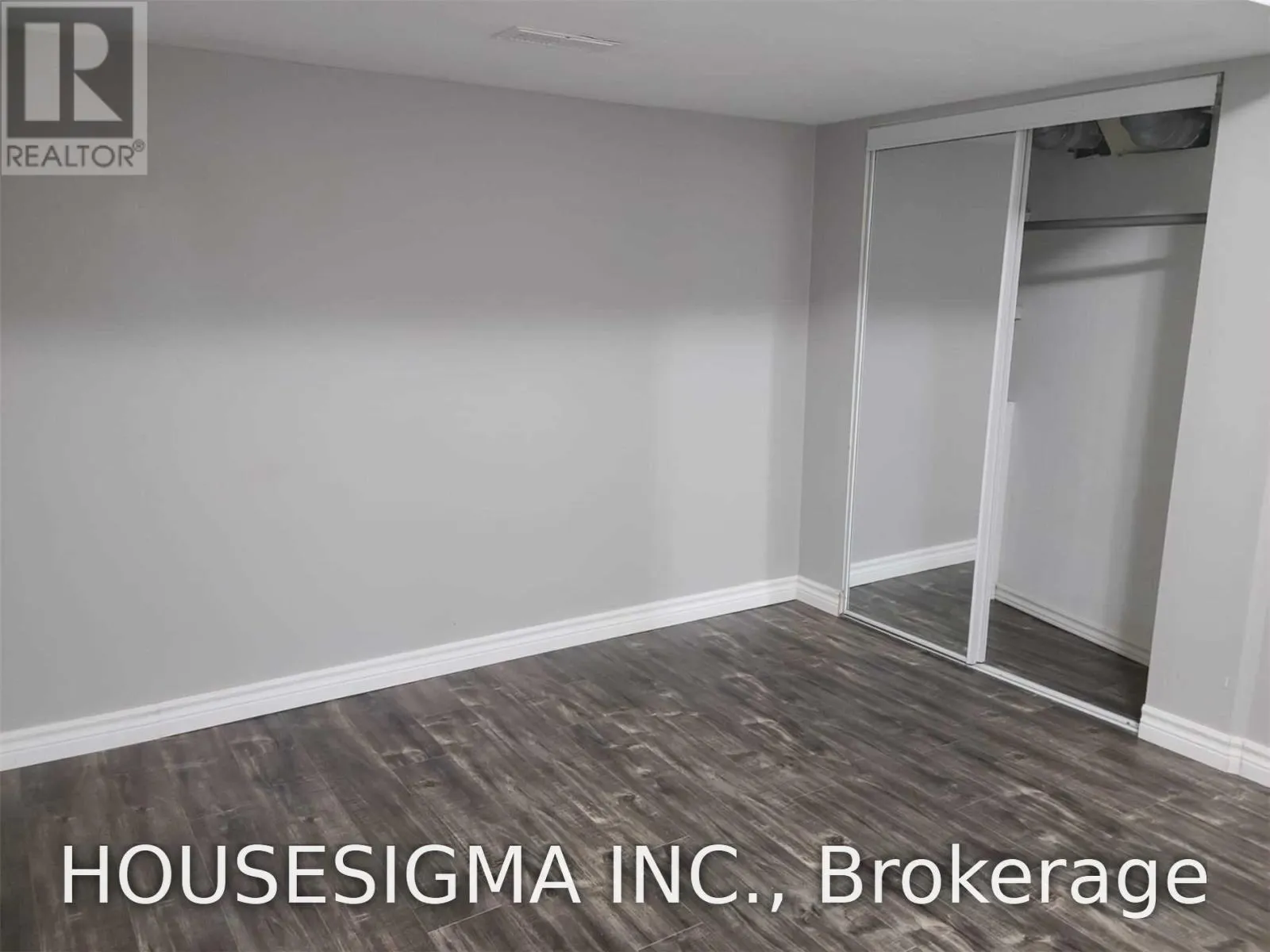 B1 - 329 BATHURST GLEN DRIVE