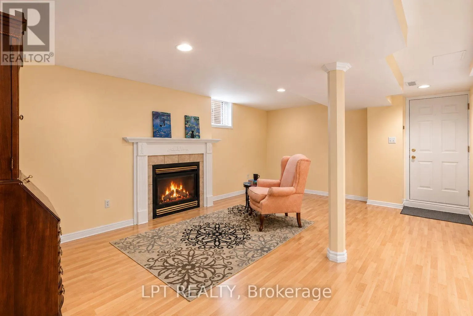 416 FLANAGAN COURT