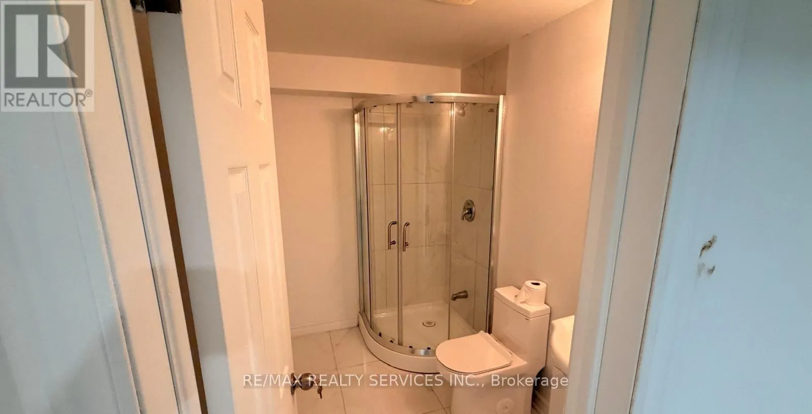 BASEMENT - 36 WINDWARD CRESCENT