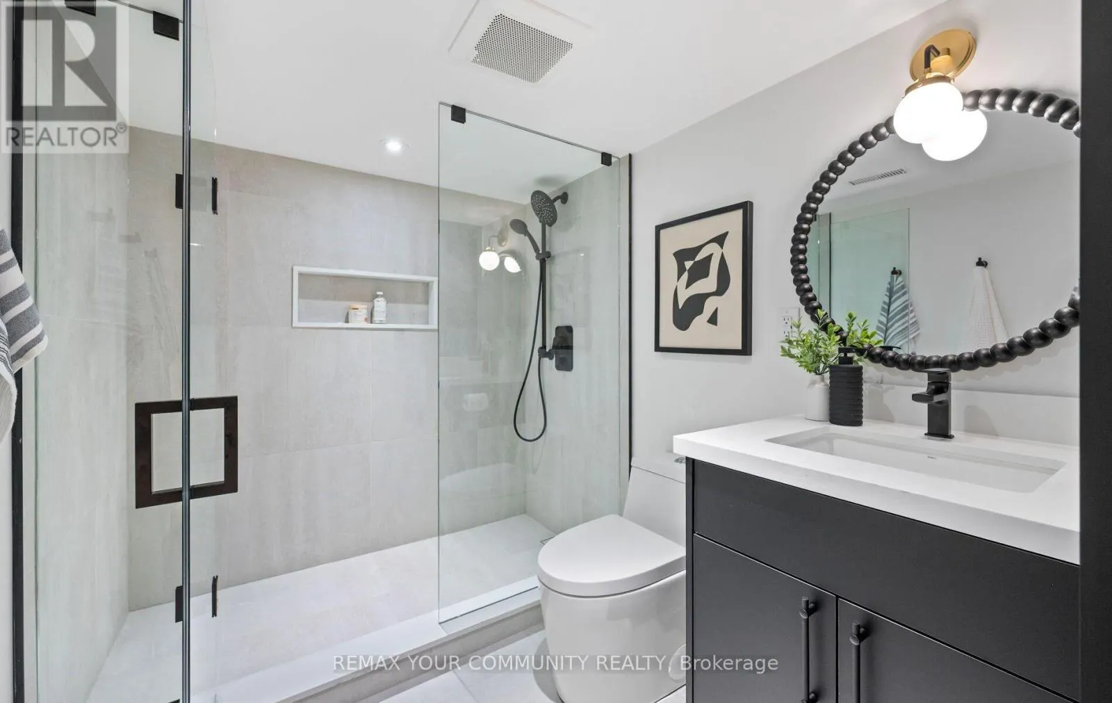 209 HEATHWOOD HEIGHTS DRIVE