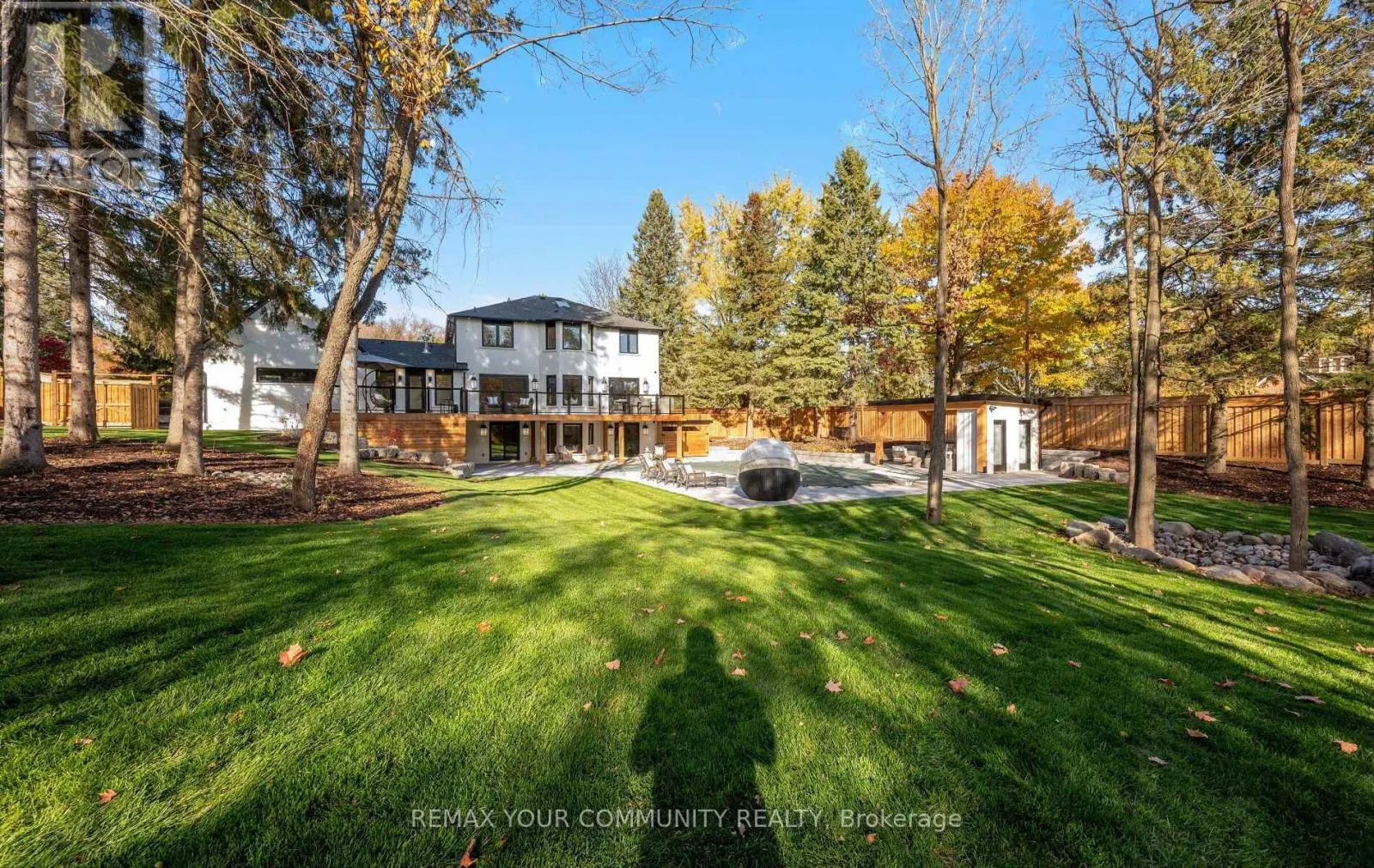 209 HEATHWOOD HEIGHTS DRIVE