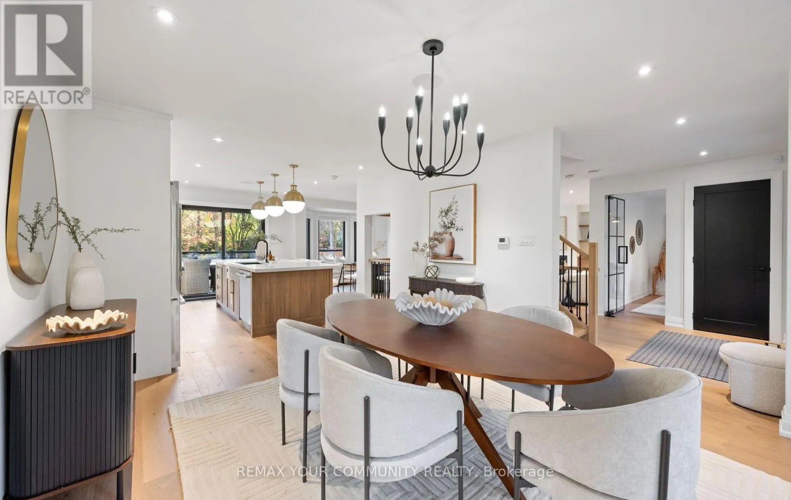 209 HEATHWOOD HEIGHTS DRIVE