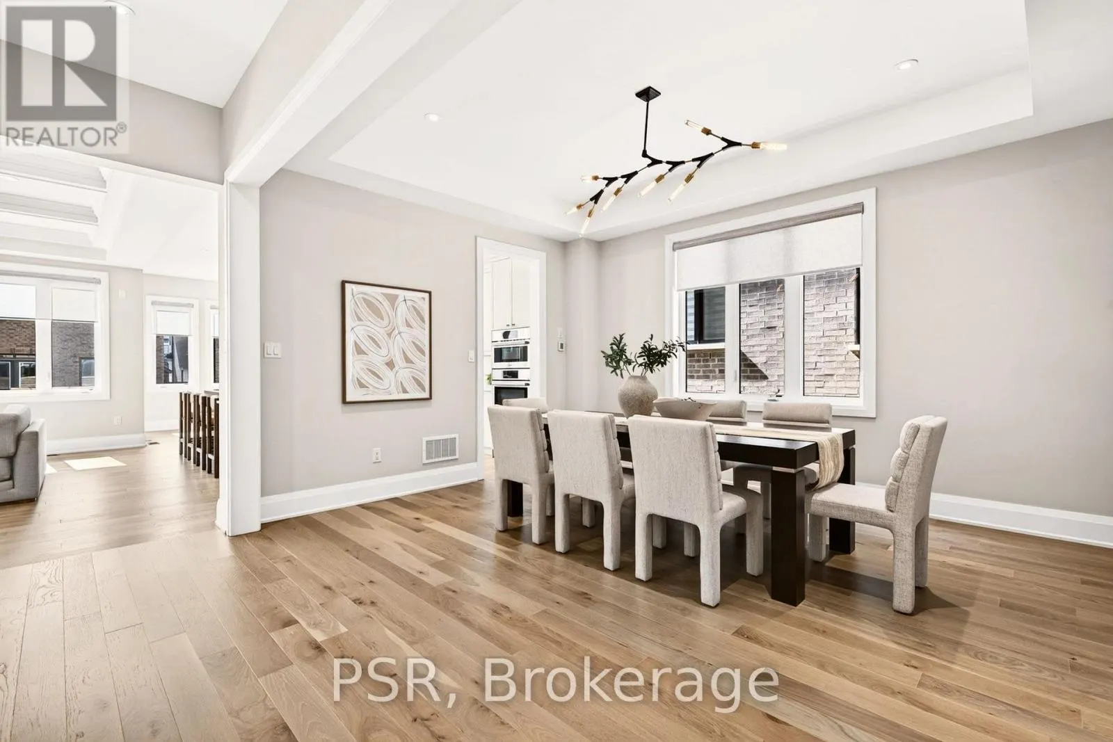 33 PINE HEIGHTS DRIVE