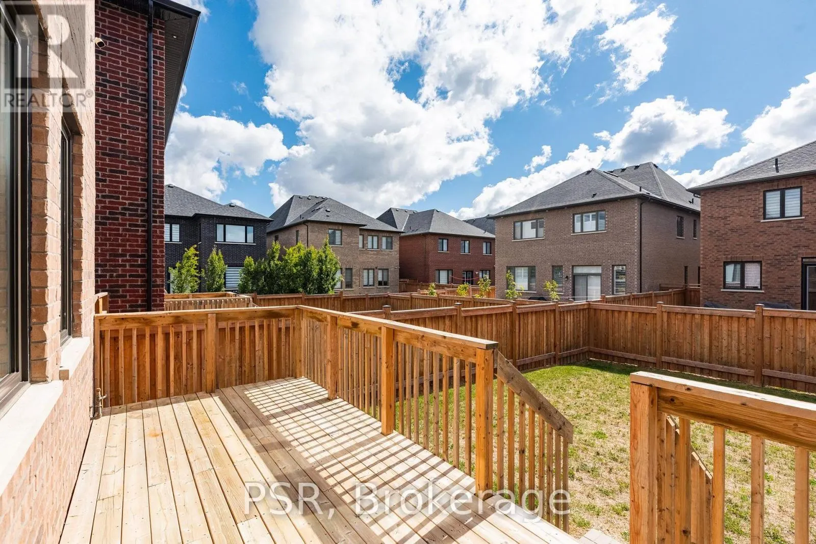 33 PINE HEIGHTS DRIVE