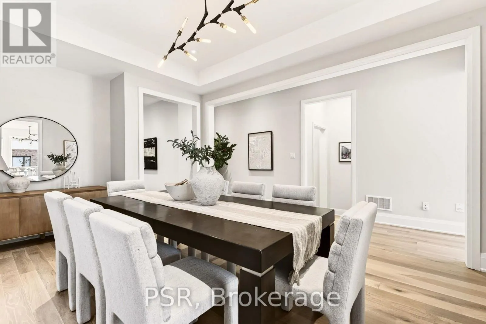 33 PINE HEIGHTS DRIVE