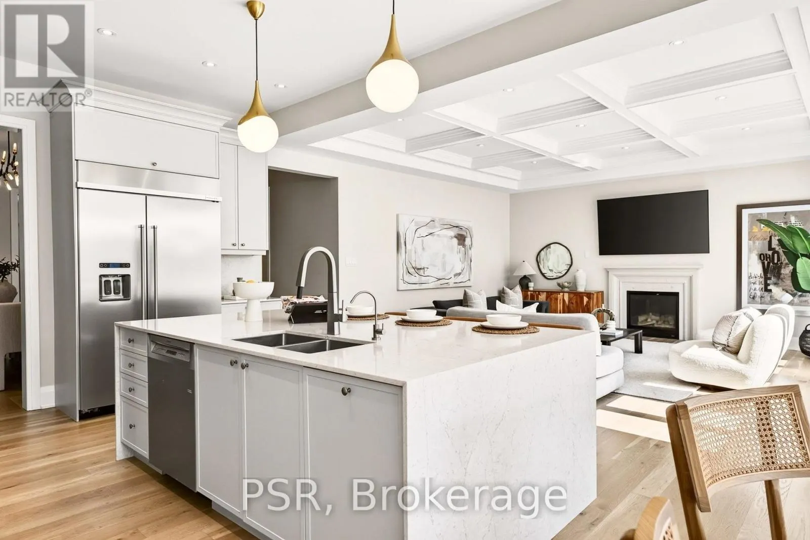 33 PINE HEIGHTS DRIVE