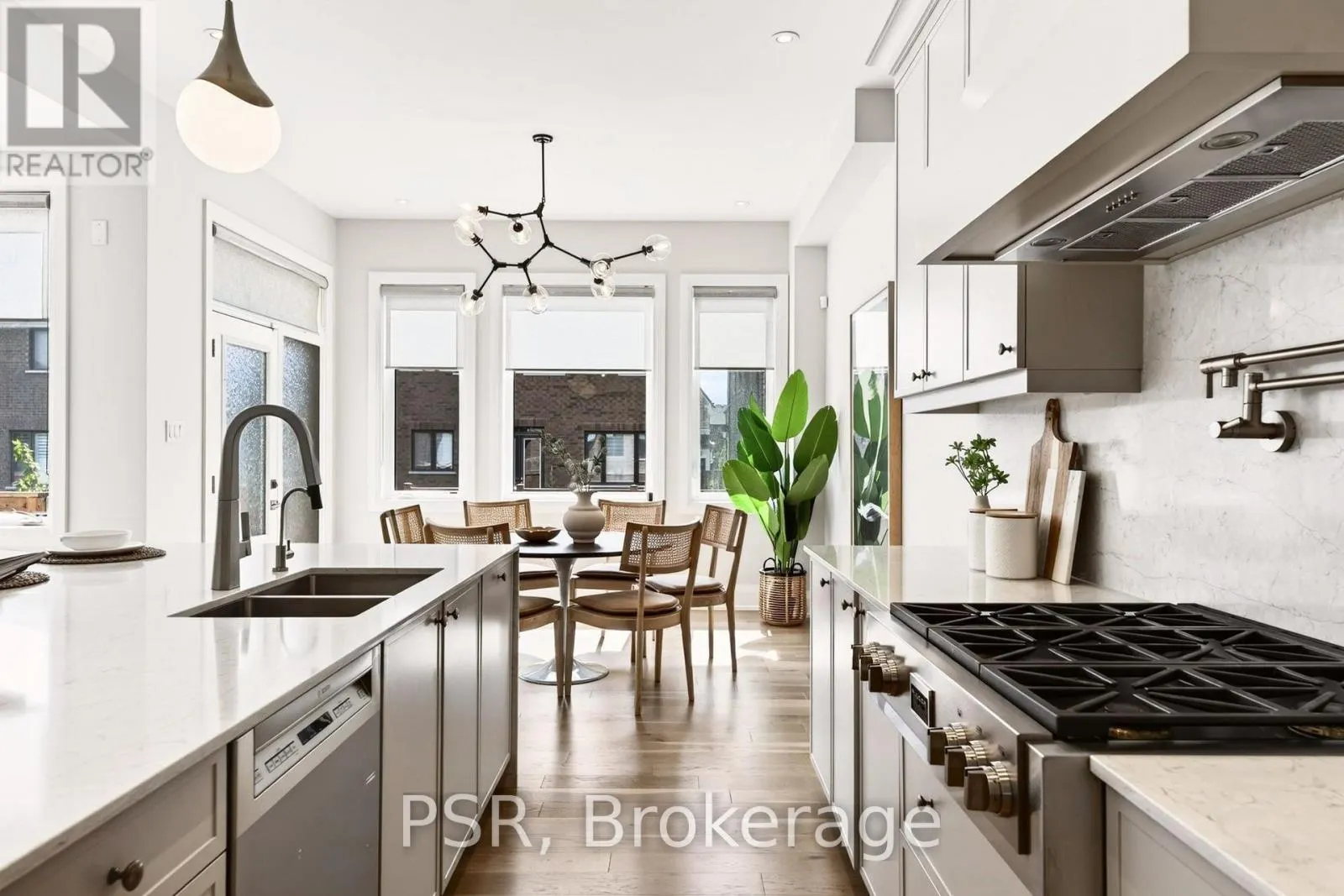 33 PINE HEIGHTS DRIVE