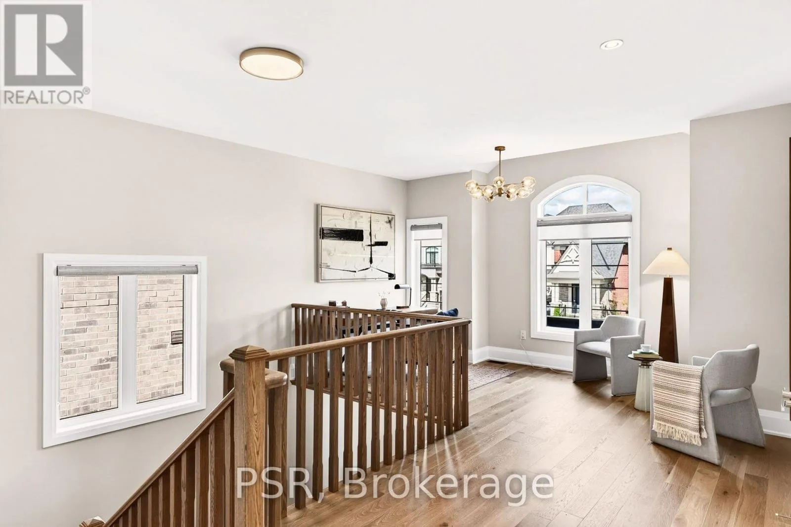 33 PINE HEIGHTS DRIVE