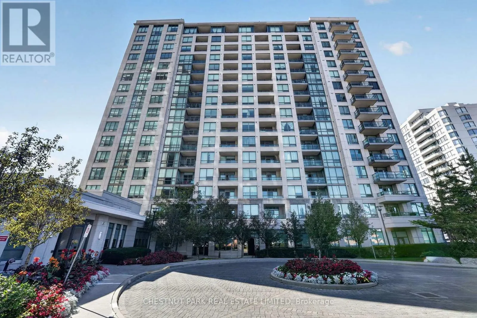 205 - 100 PROMENADE CIRCLE