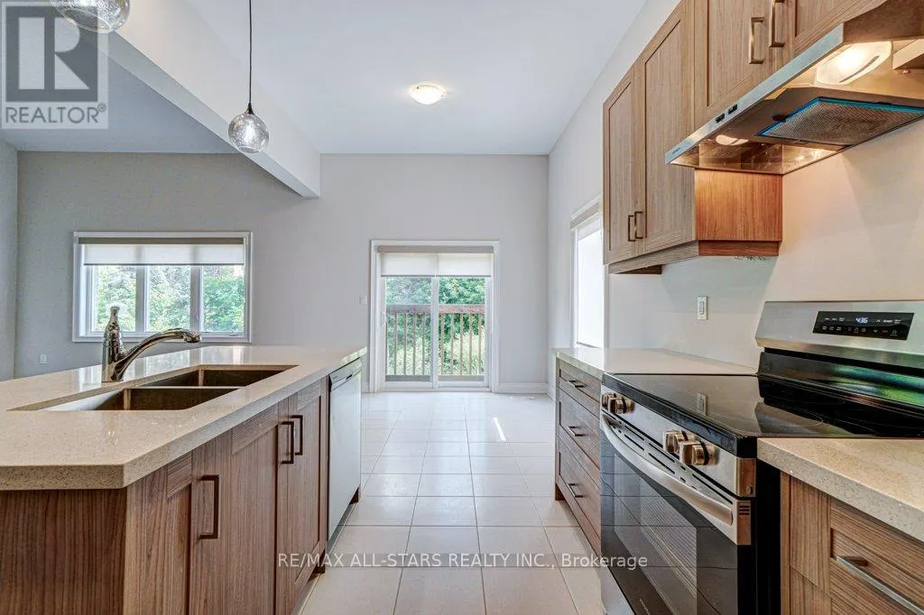 34 HILDRED CUSHING WAY