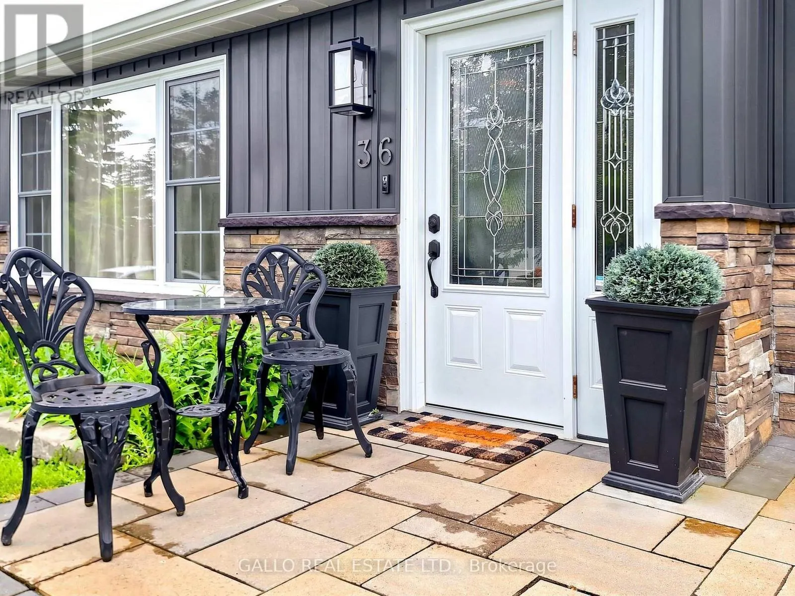 36 ELMVALE BOULEVARD