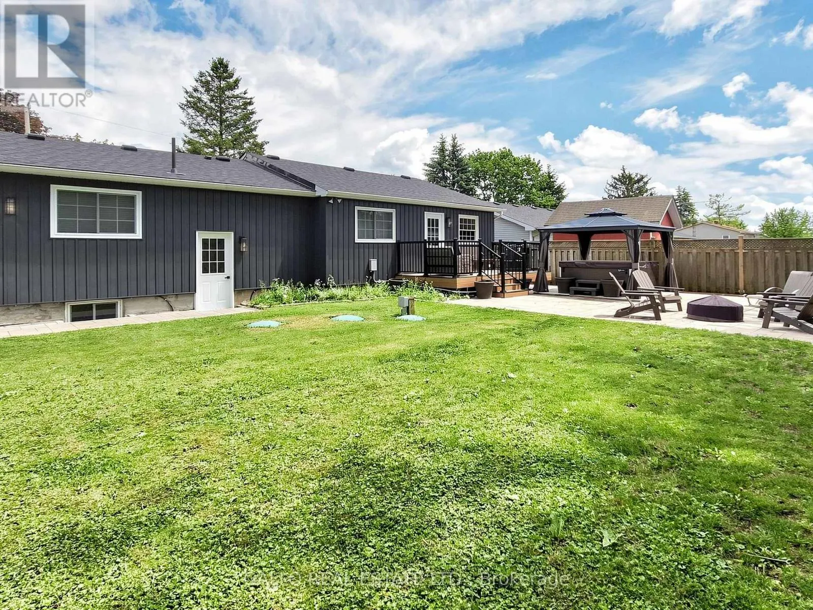 36 ELMVALE BOULEVARD