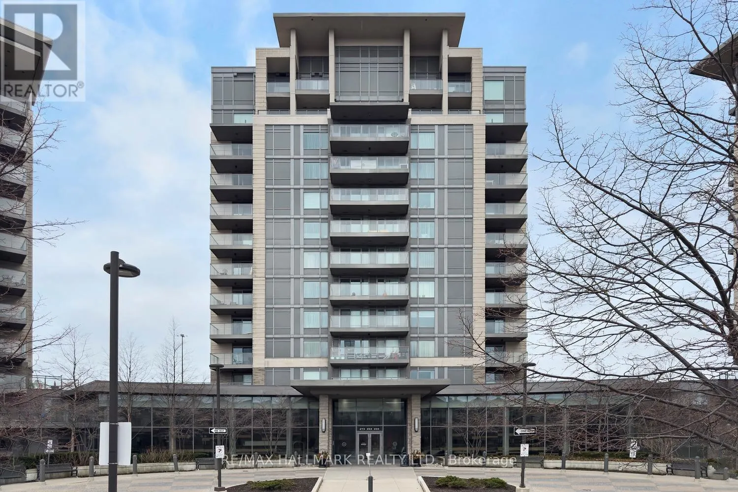 308 - 253 SOUTH PARK ROAD