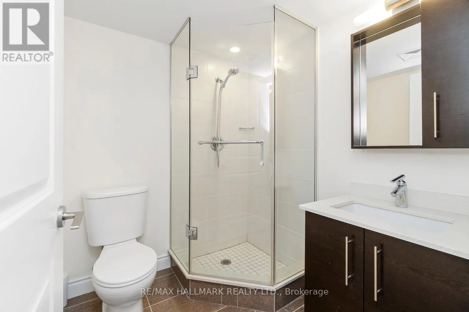 308 - 253 SOUTH PARK ROAD