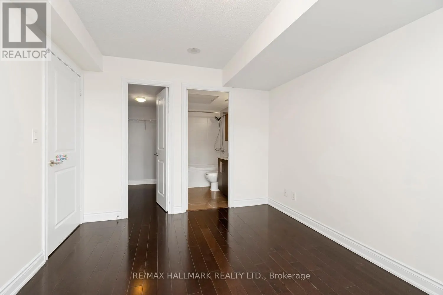 308 - 253 SOUTH PARK ROAD