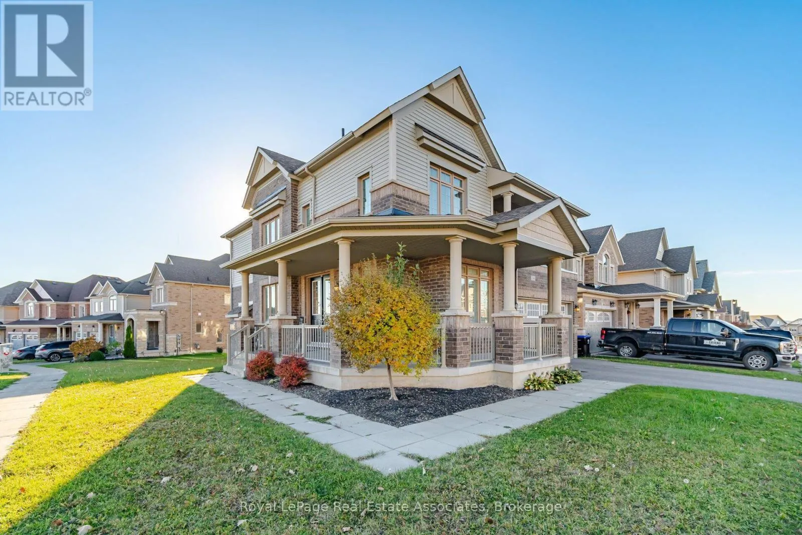 104 SUTCLIFFE WAY