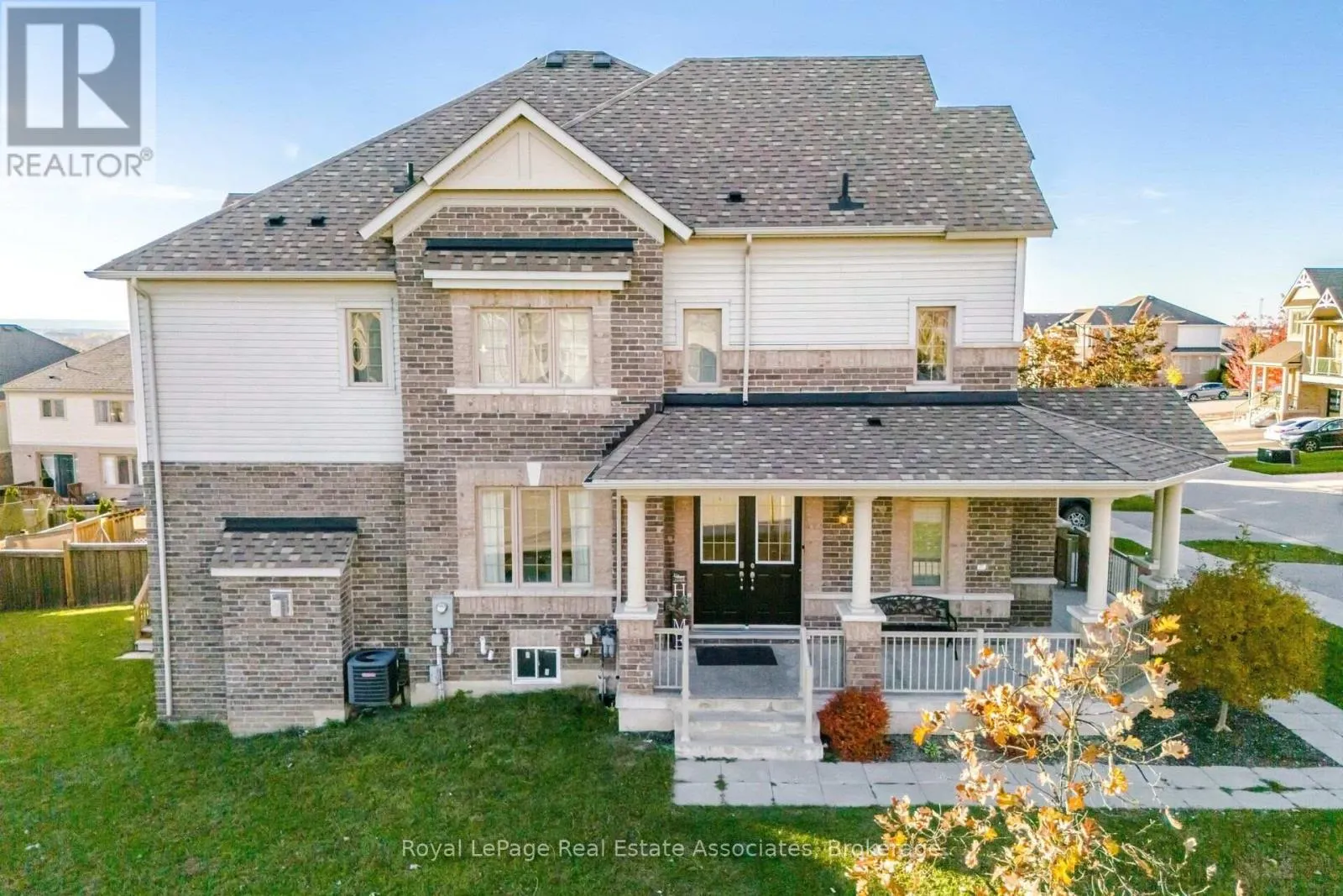 104 SUTCLIFFE WAY