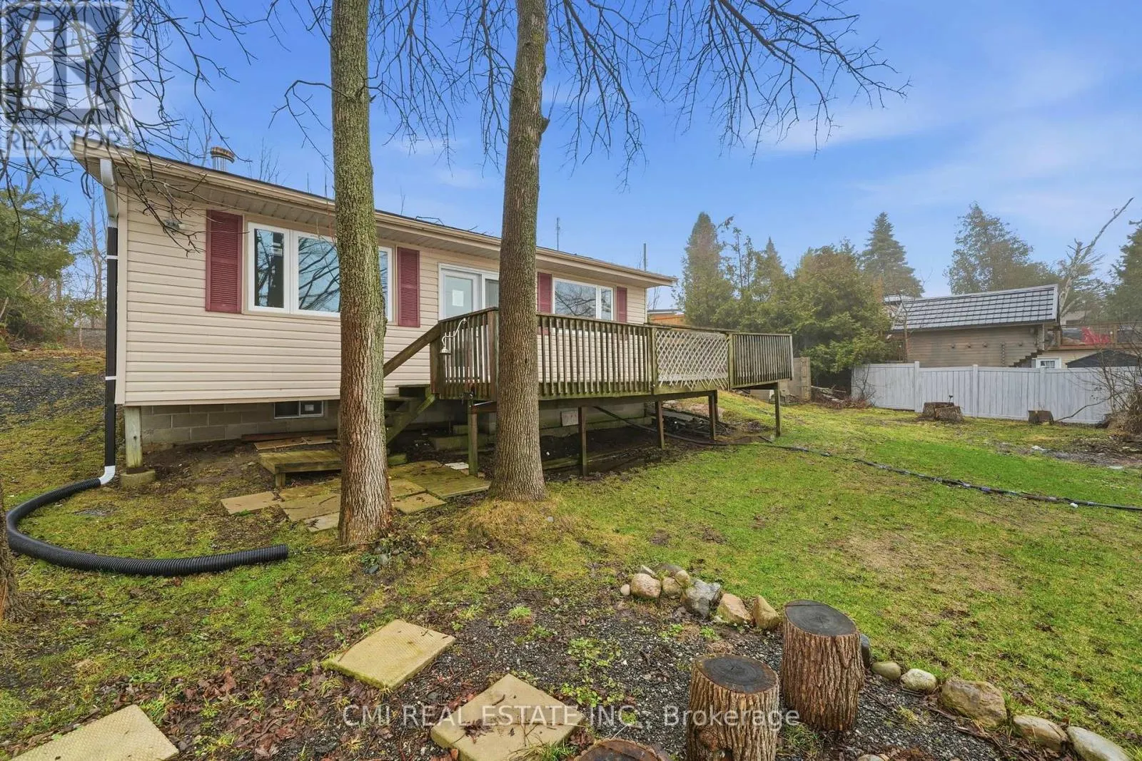 100 ALSOPS BEACH ROAD