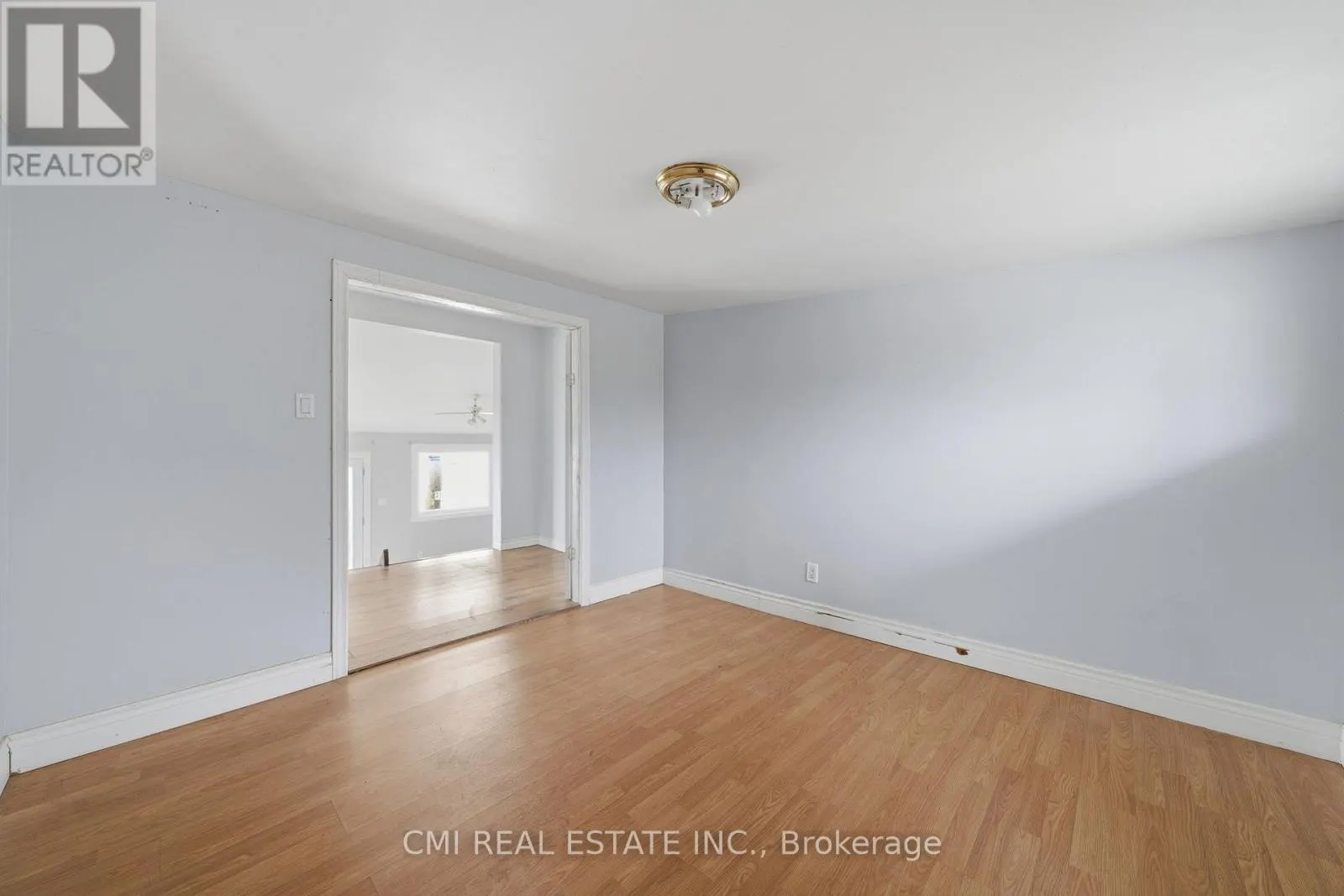 100 ALSOPS BEACH ROAD