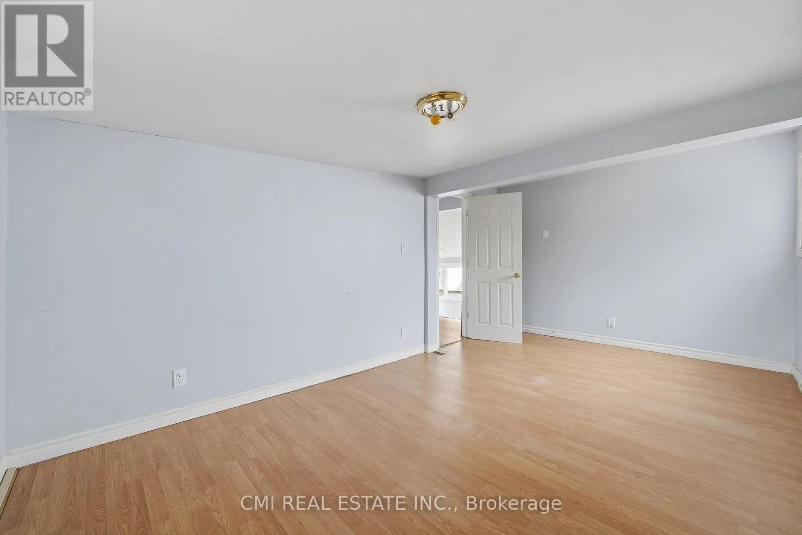100 ALSOPS BEACH ROAD
