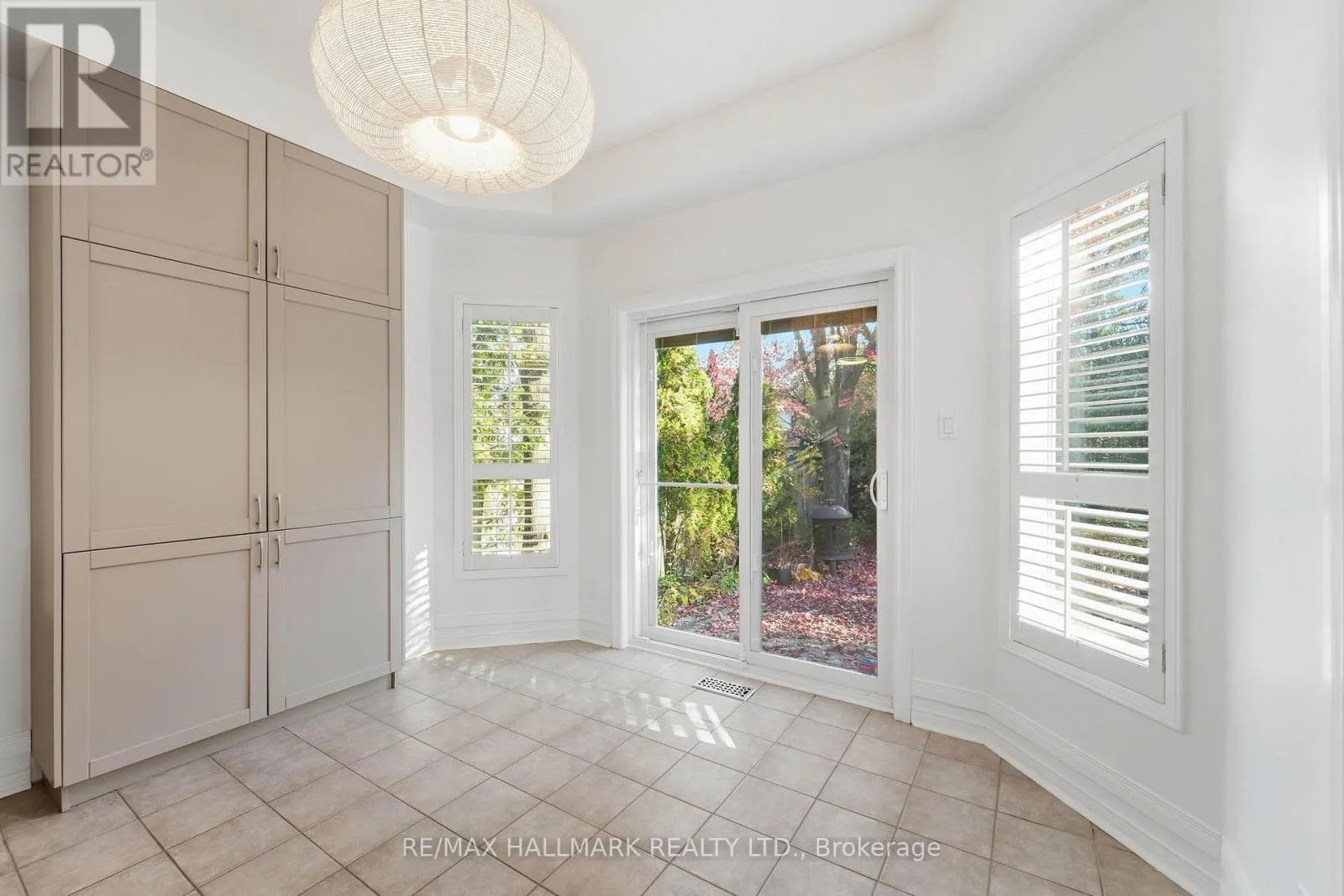 130 OLD COLONY ROAD