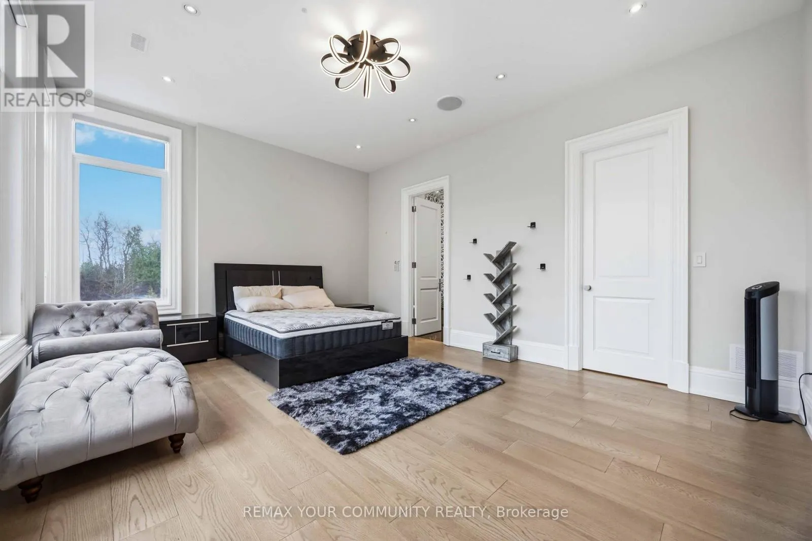 76 CEDAR RIDGE ROAD