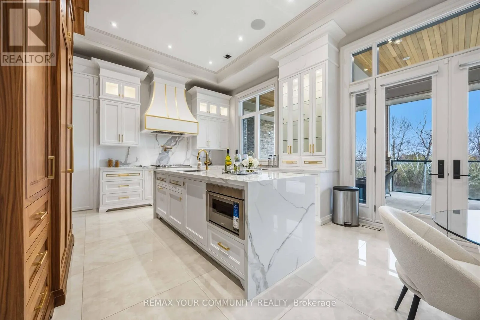 76 CEDAR RIDGE ROAD