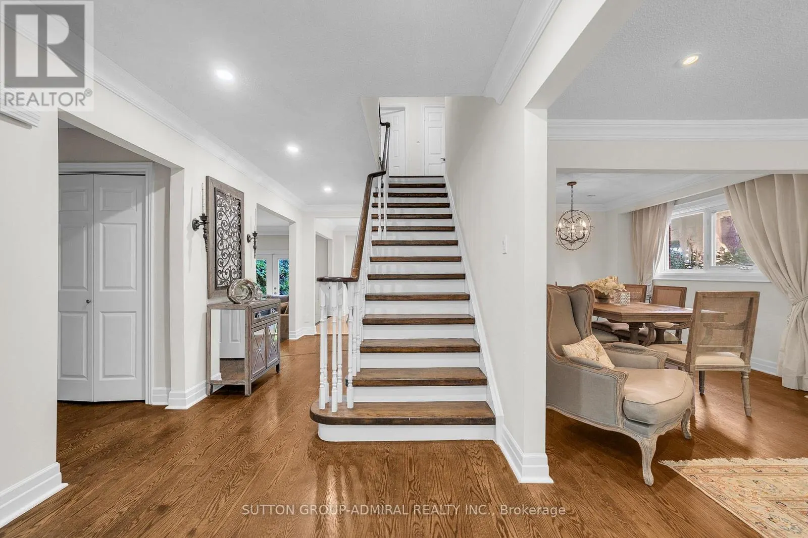 37 GRETMAN CRESCENT