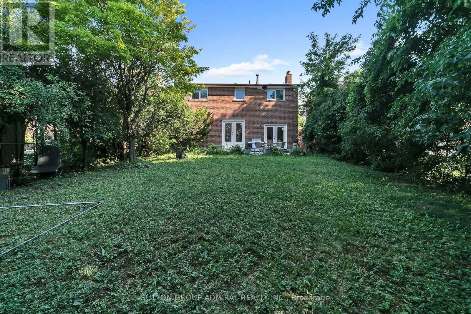 37 GRETMAN CRESCENT