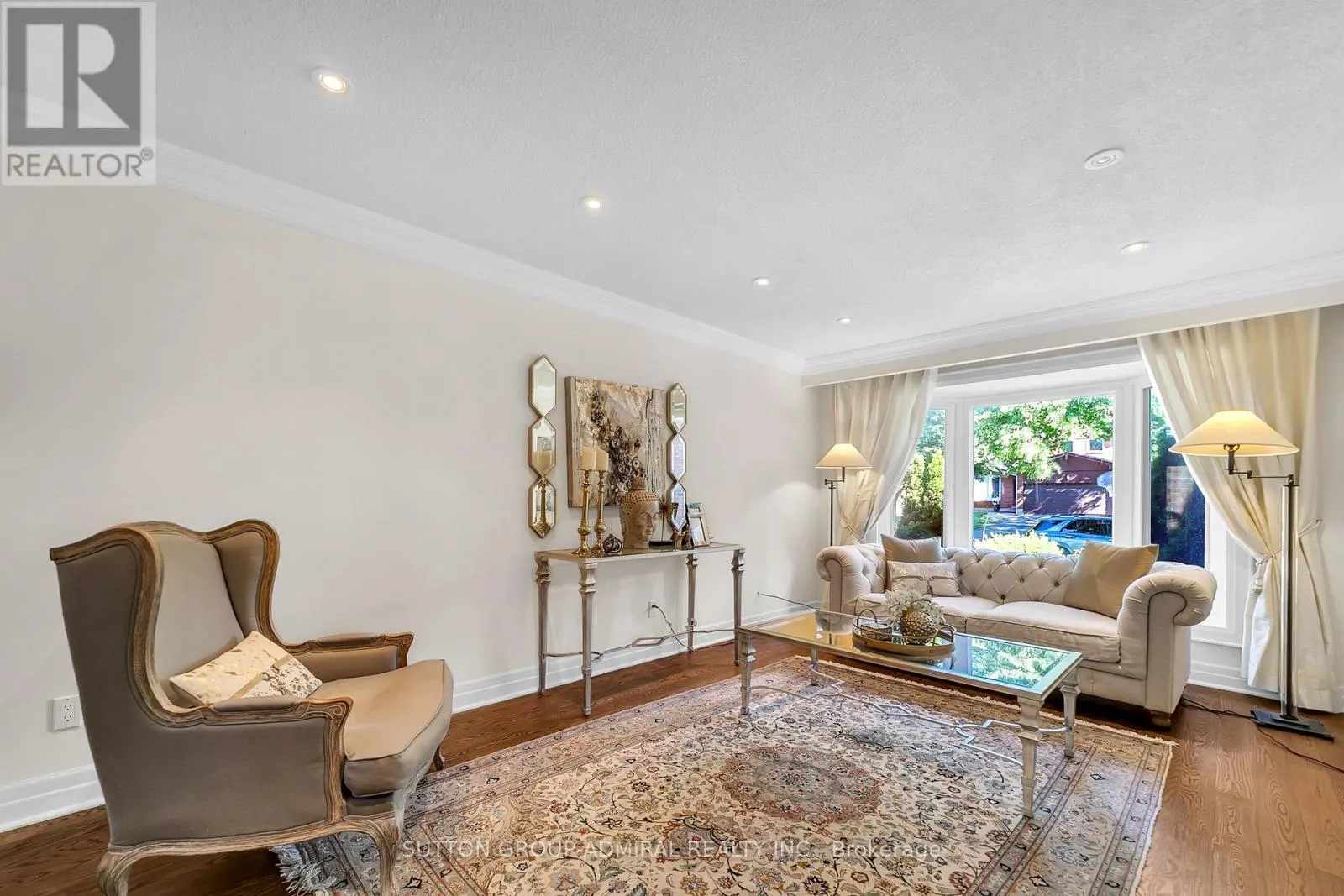 37 GRETMAN CRESCENT