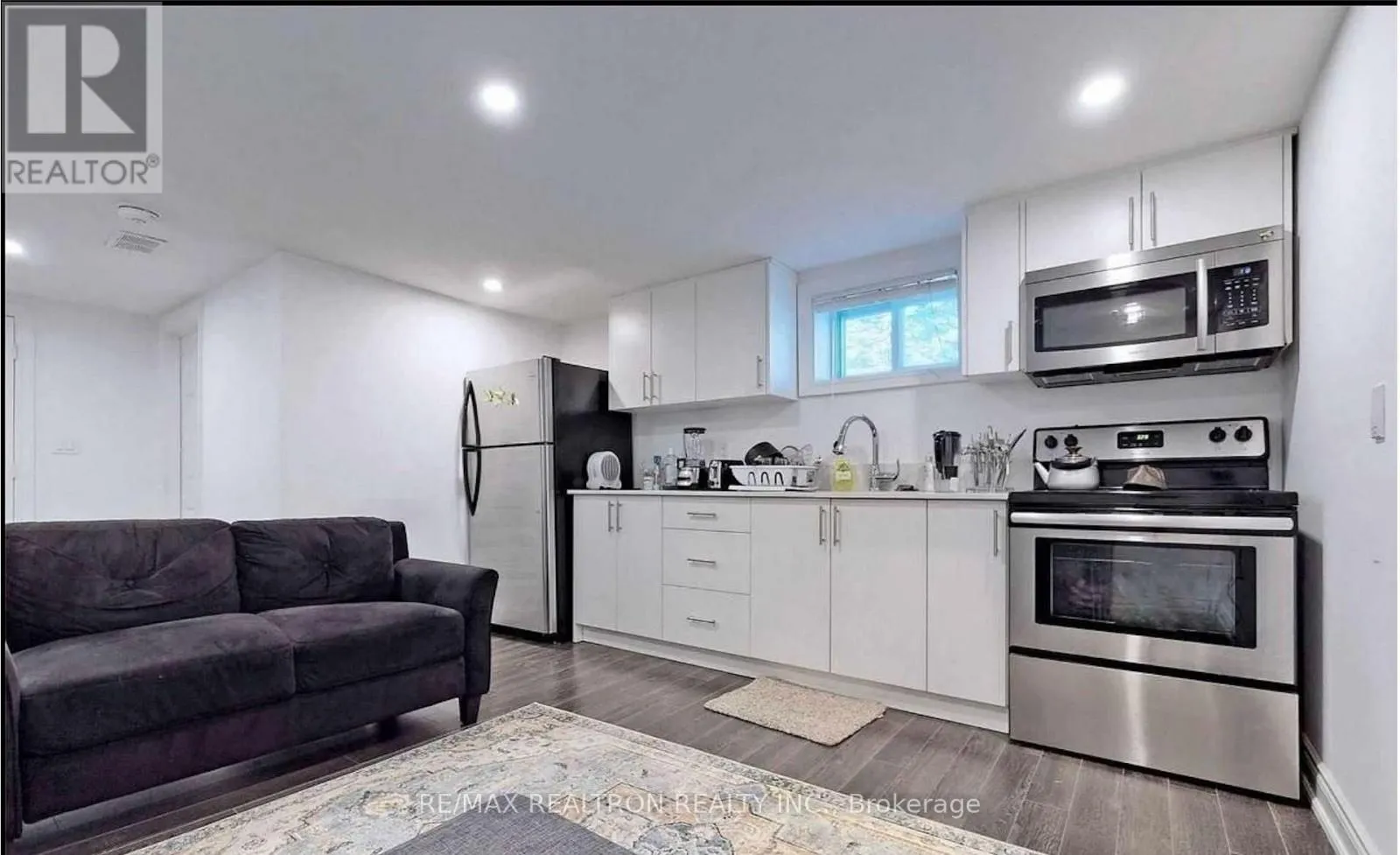 32 KIRK DRIVE