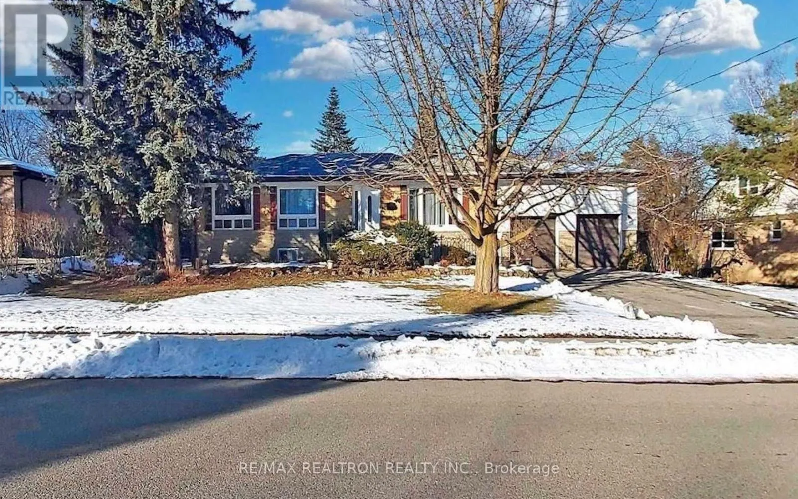 32 KIRK DRIVE