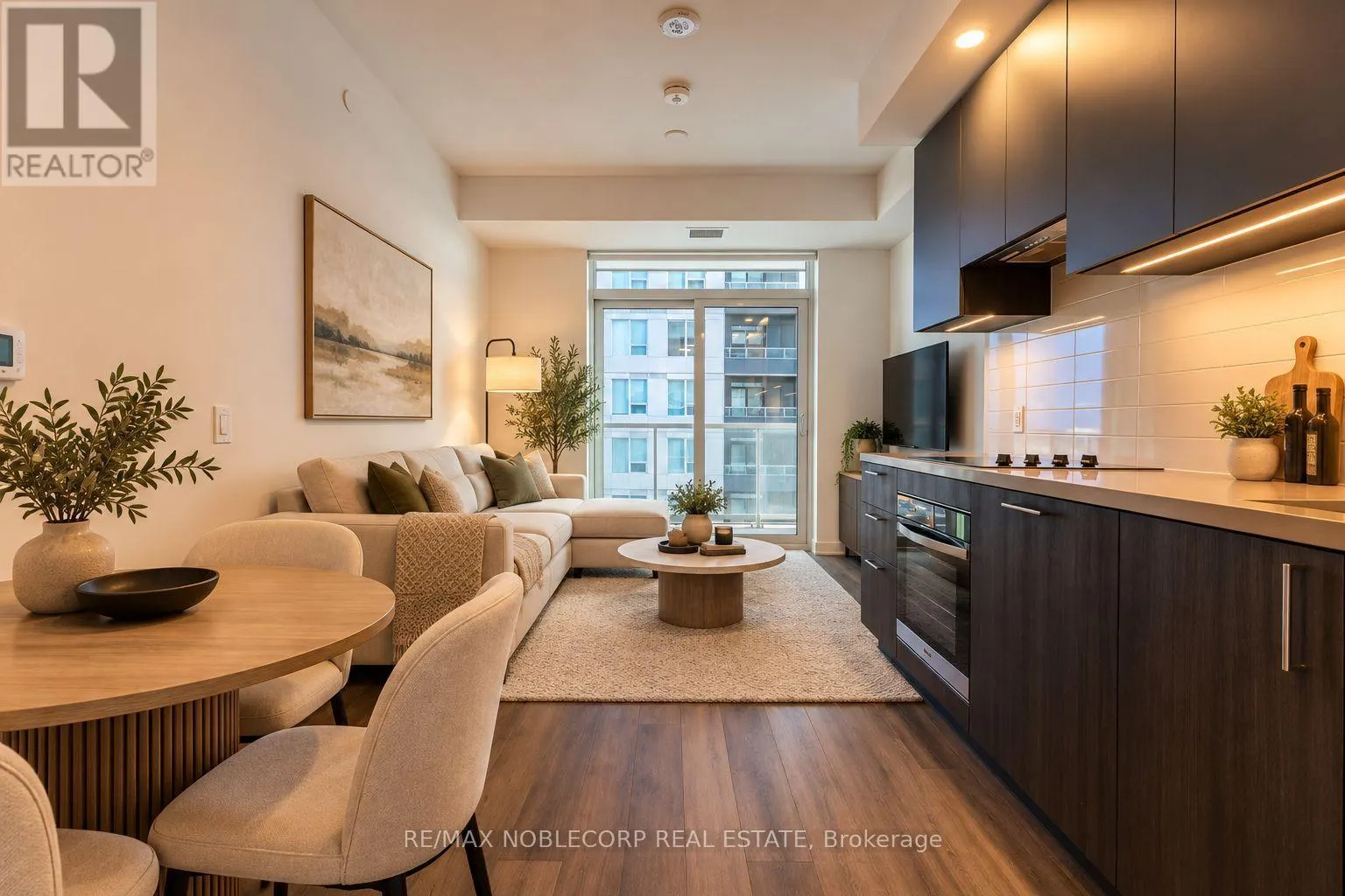 1707A - 5 MEADOWDALE ROAD