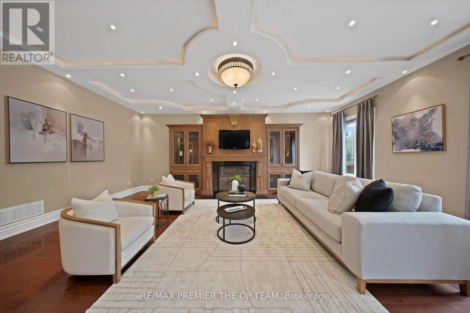 62 AUTUMN GROVE COURT
