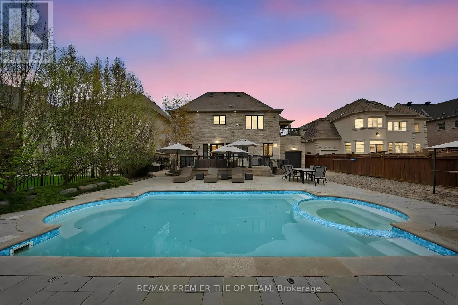 62 AUTUMN GROVE COURT