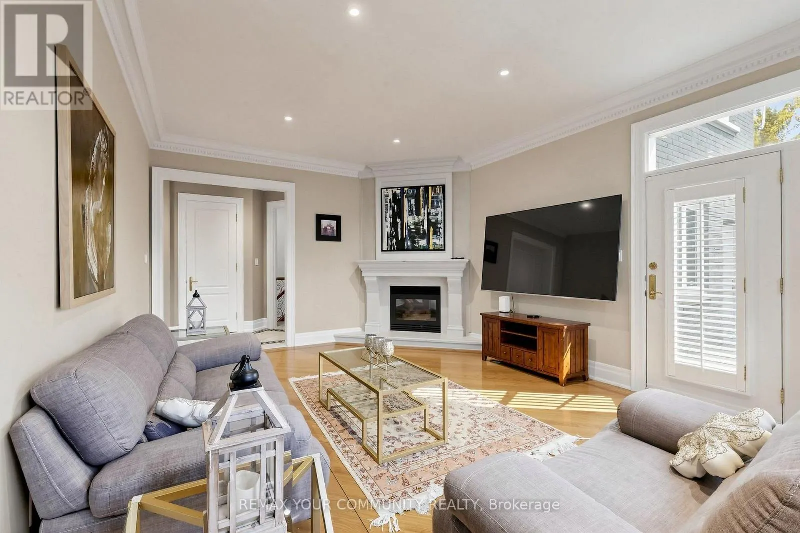 9 BAYVIEW FOREST LANE