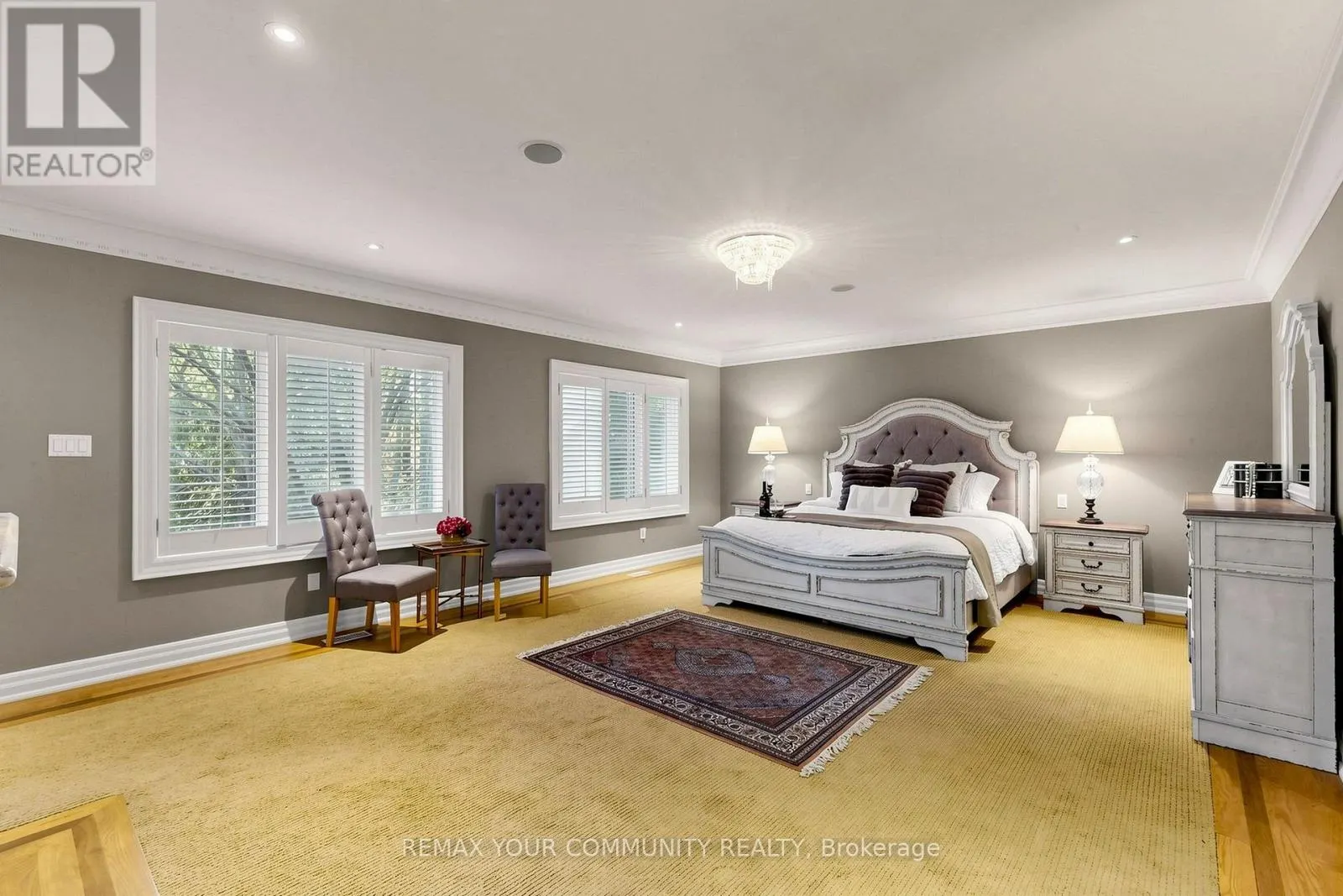 9 BAYVIEW FOREST LANE