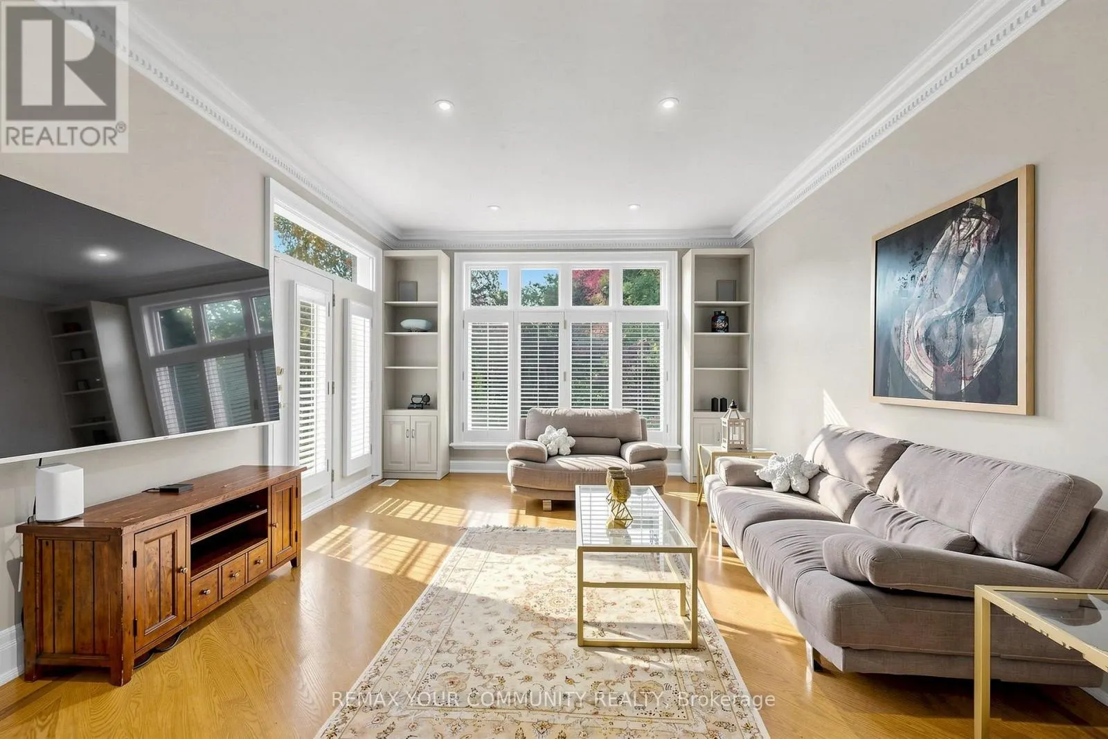 9 BAYVIEW FOREST LANE