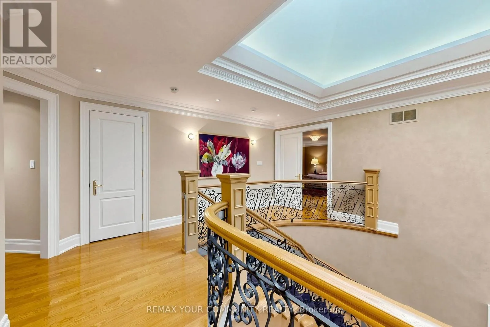 9 BAYVIEW FOREST LANE