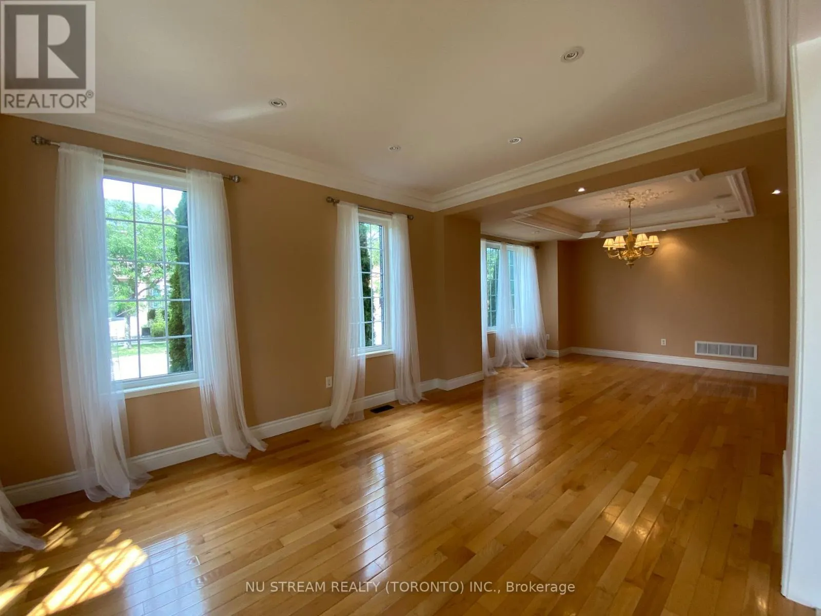 133 SELWYN ROAD