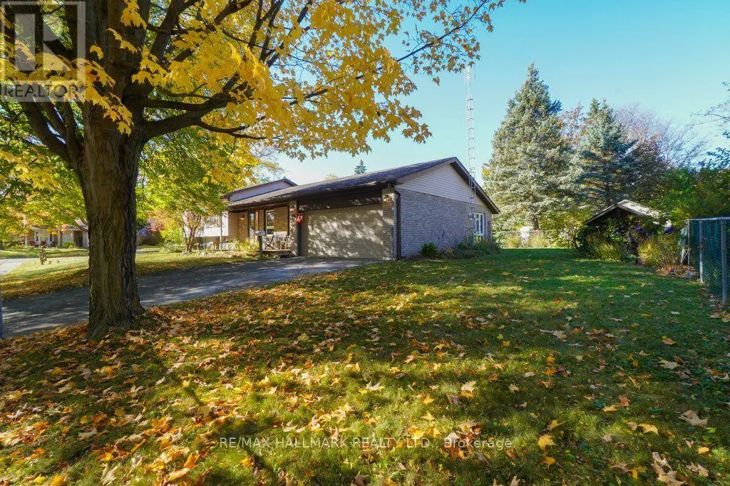 59 MAYVERN CRESCENT