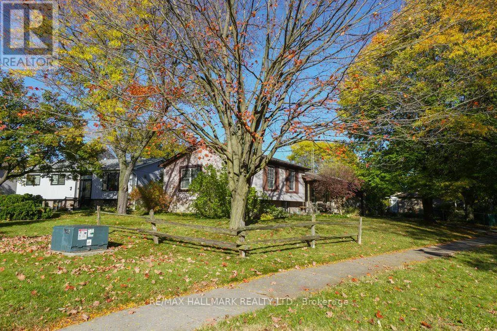 59 MAYVERN CRESCENT