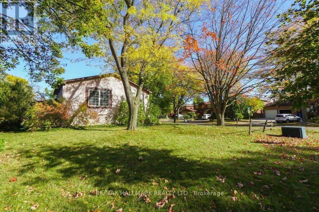 59 MAYVERN CRESCENT