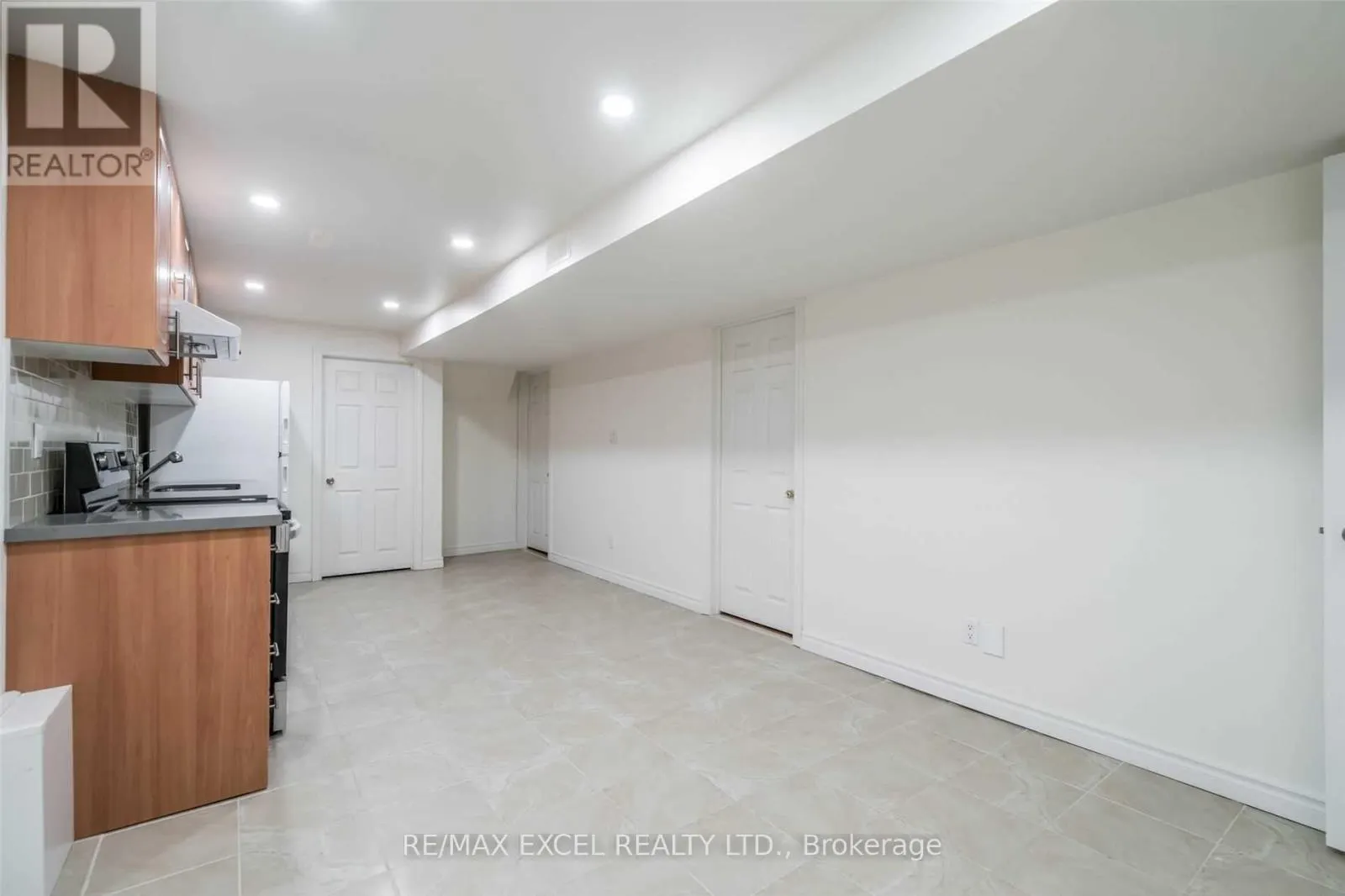 BSMT - 125 MARY PEARSON DRIVE
