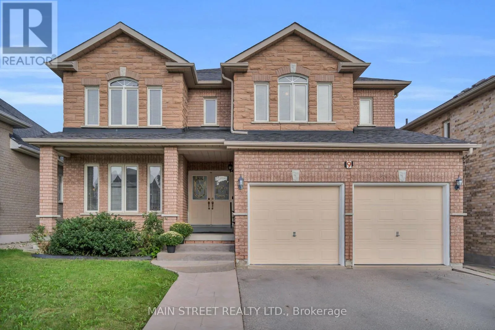 9 EMILY COURT