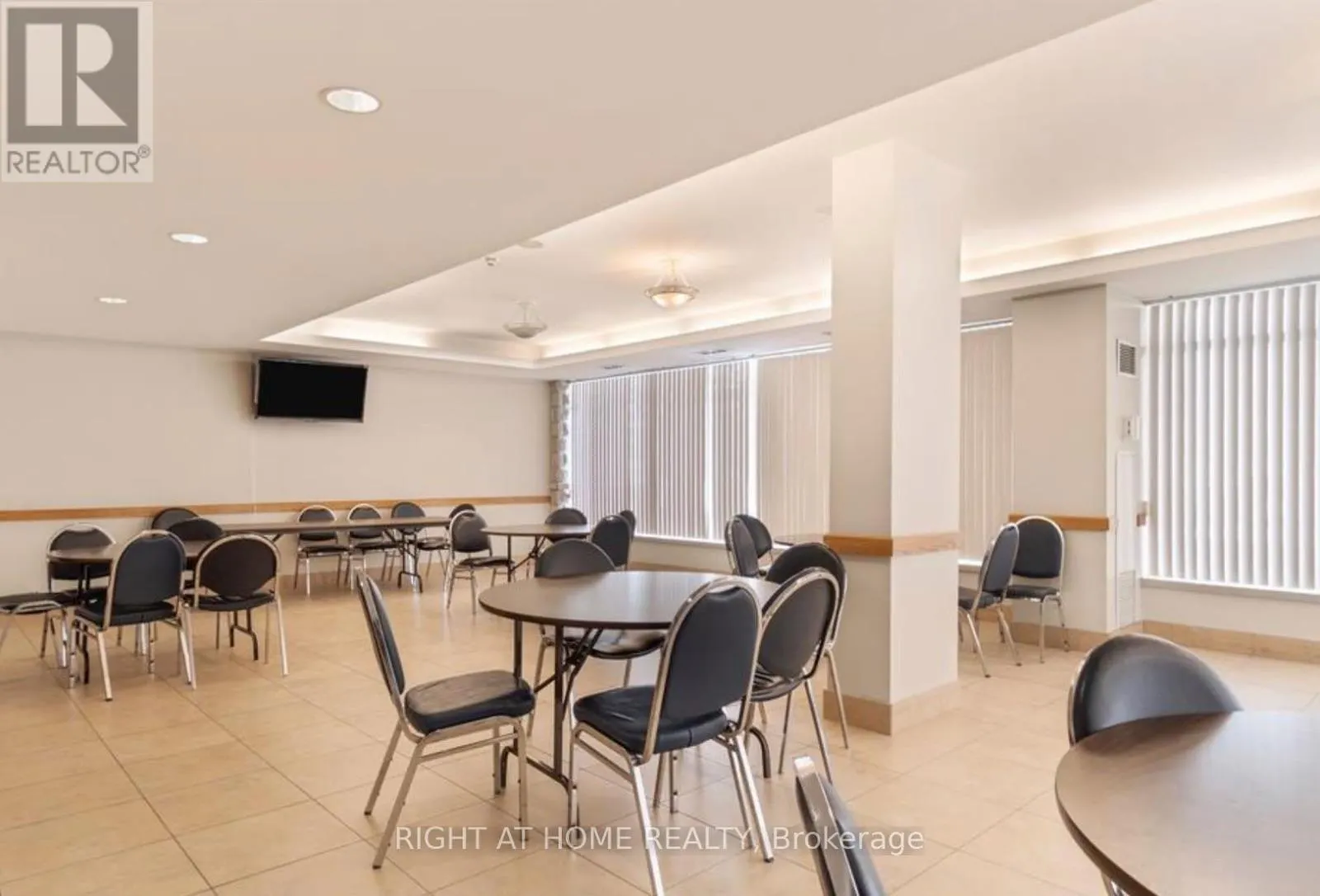 501 - 2506 RUTHERFORD ROAD