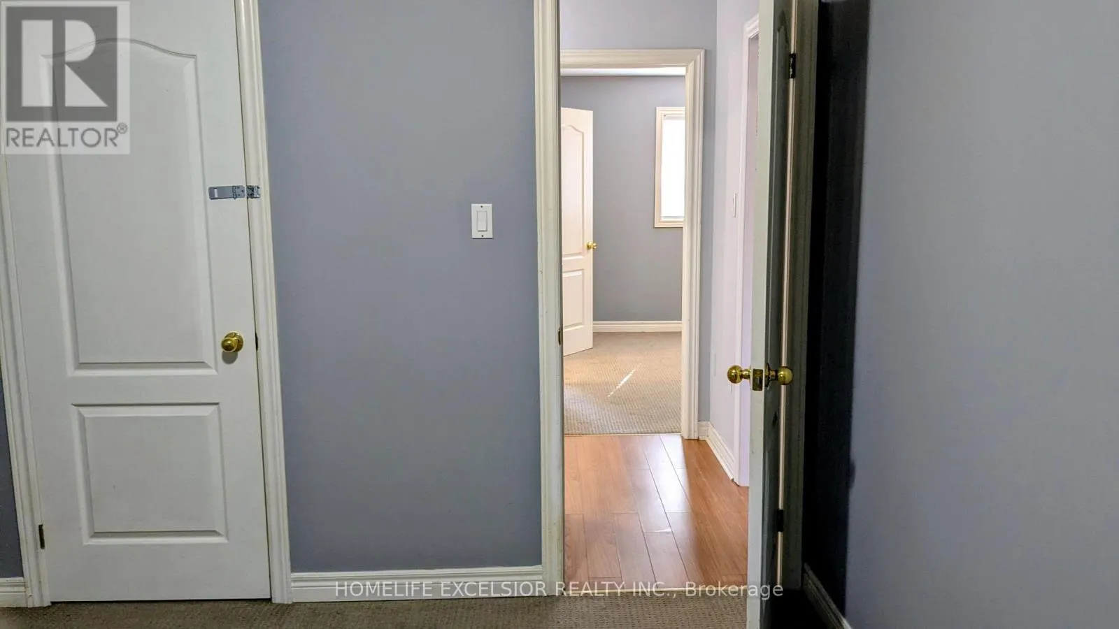 UPPER UNIT - 25 AMBERVIEW DRIVE