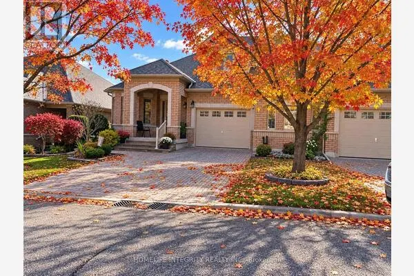 9 RENAISSANCE PT POINT