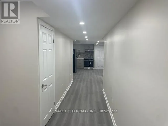 MAIN FLOOR PLUS BASEMENT - 48 ANDRESS WAY